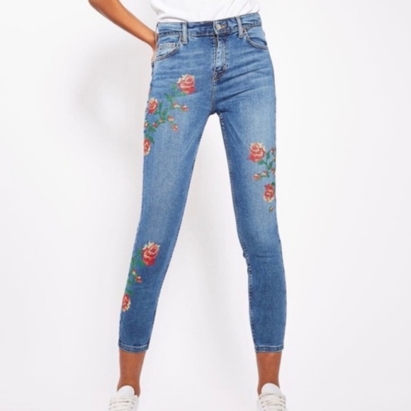 TOPSHOP | Jamie moto floral embroidered petite/cropped jeans - Picture 9 of 9